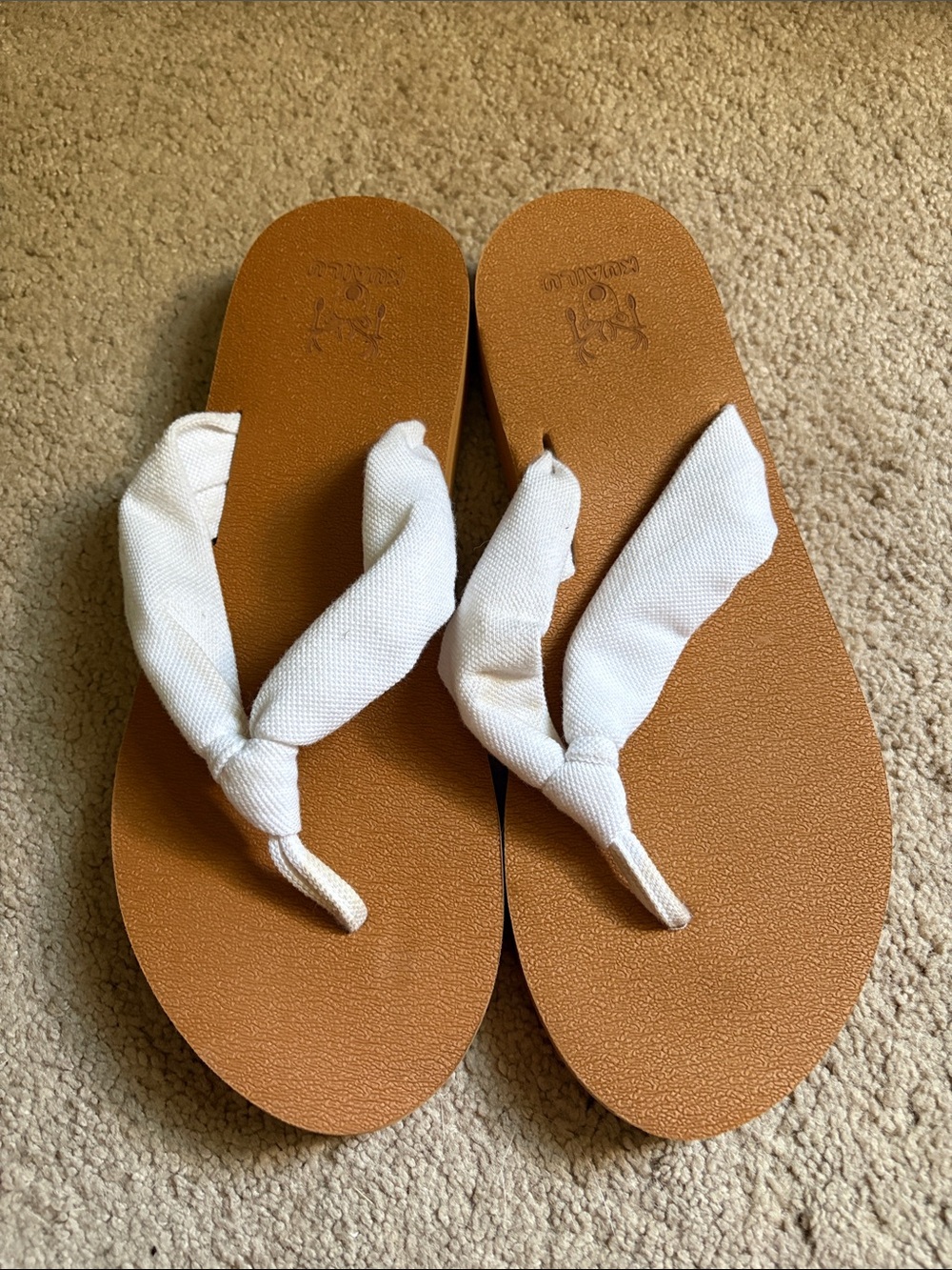 White Fabric Knot Strap Sandals with Tan Footbed